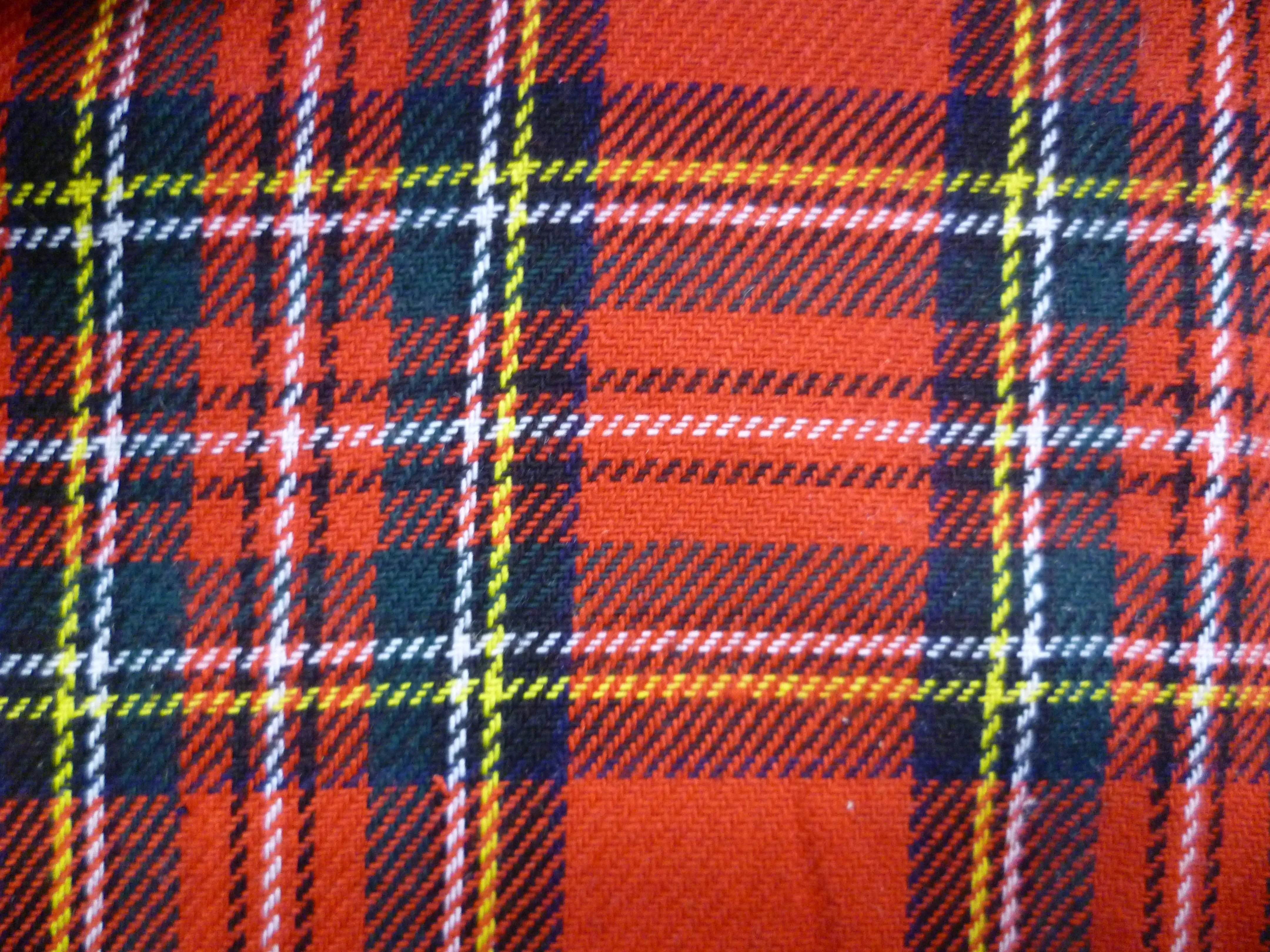 100 % Wool Tartan ( From Scotland )