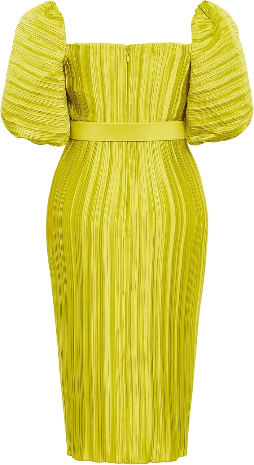 City Chic Women's Plus Size Dress - Krista Pleat