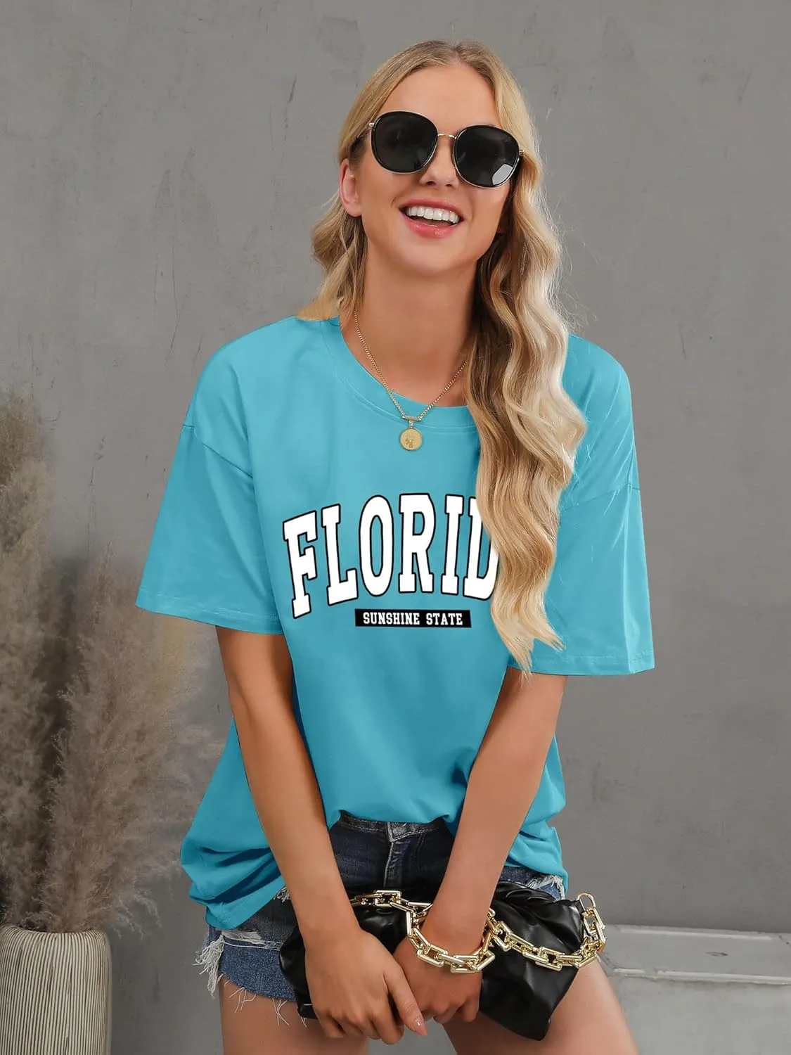 Ezcosplay Women Oversized T Shirts Graphic Tees Casual Drop Shoulder Tops Cute Hawaii Vacation Shirt