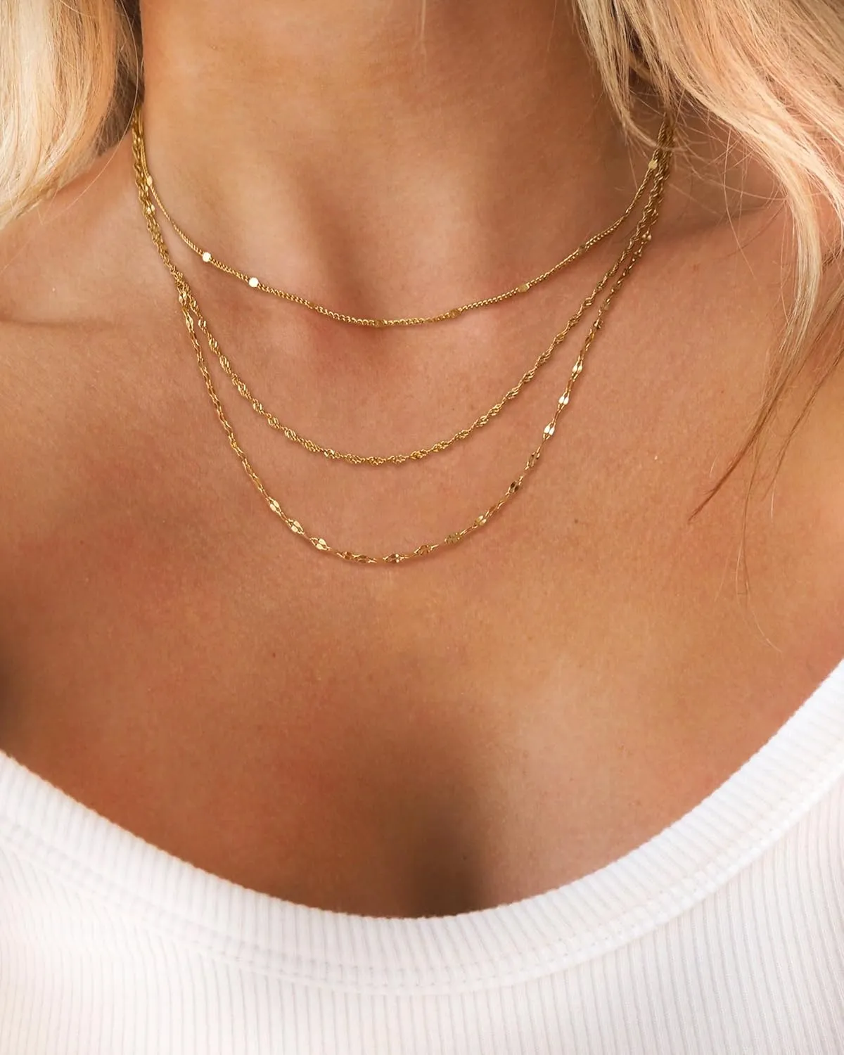 Layered Gold Necklaces for Women,14K Gold Plated Statement Necklace Gold Necklaces Set Simple Gold Choker Necklaces for Woman Layering Necklaces for women Trendy Jewelry for Women Gfts