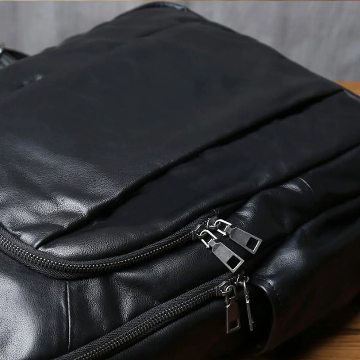 Luggage Backpacks Mens Briefcases Genuine Leather Laptop Bags Bookbags Travel Bags Casual Daypack