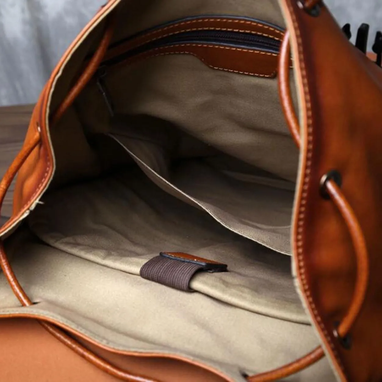 Mens Backpacks Genuine Leather Laptop Bags Briefcases Computers Bags Casual Daypack Travel Bags Luggage Bags(Brown)