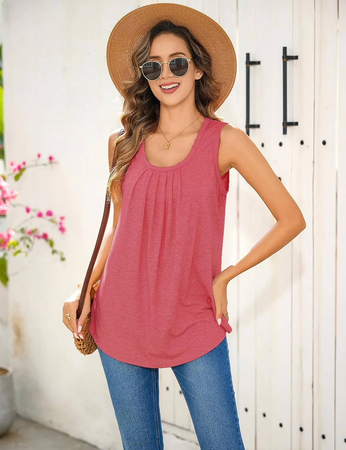 Totatuit Womens Summer Tank Tops 2025 Flowy Sleeveless Tunic Scoop Neck Loose Fit T Shirts Tee Trendy Beach Vacation Outfits