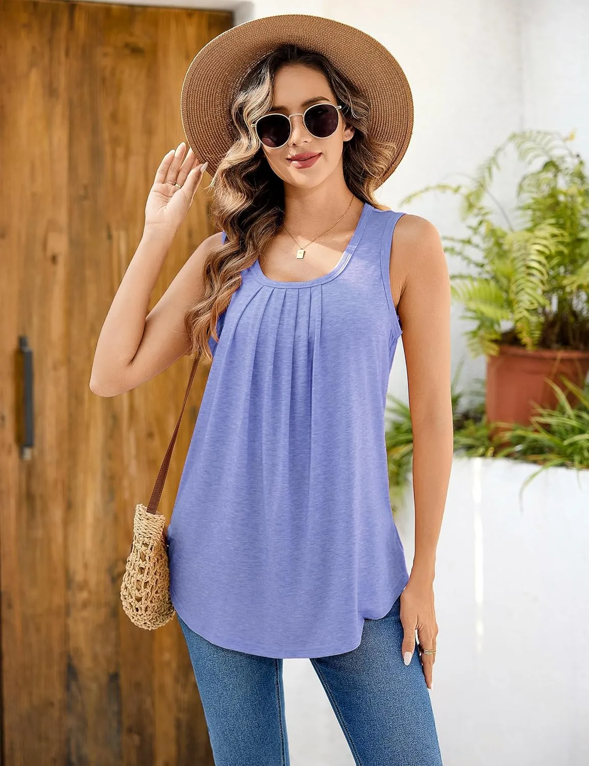 Totatuit Womens Summer Tank Tops 2025 Flowy Sleeveless Tunic Scoop Neck Loose Fit T Shirts Tee Trendy Beach Vacation Outfits