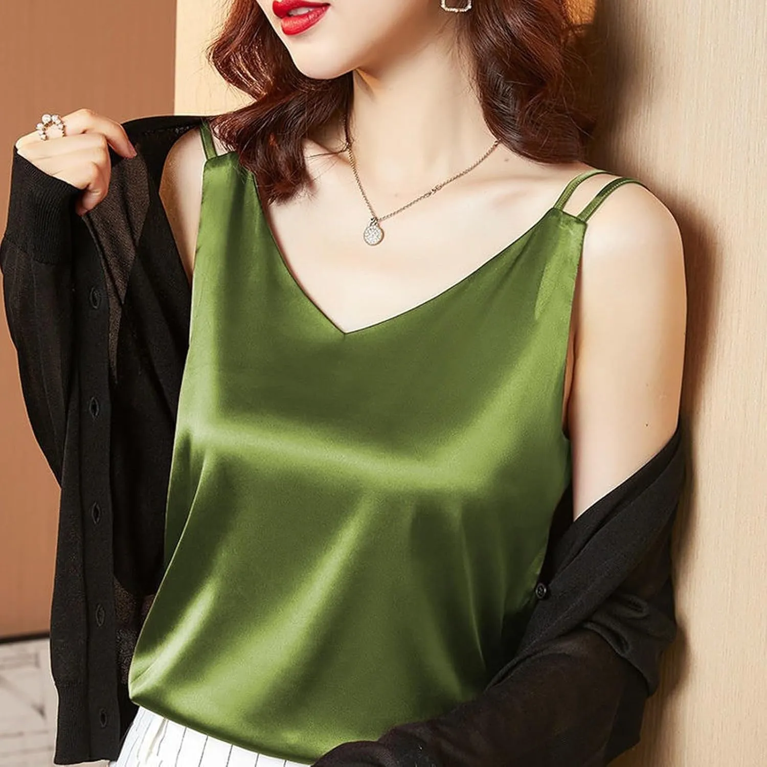 Womens Silk Satin Tank Tops V Neck Casual Cami Sleeveless Camisole Blouses Dressy Casual Summer Basic Tank Shirt